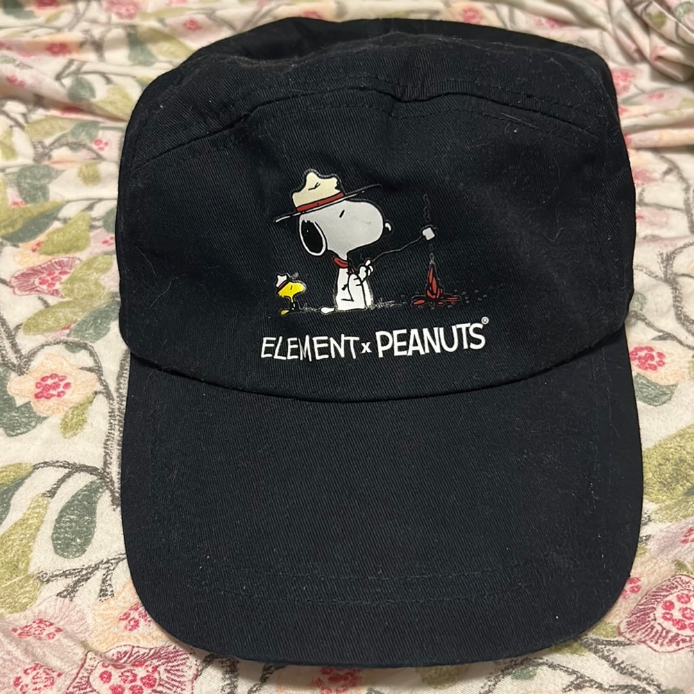 Element Black Snoopy Hat